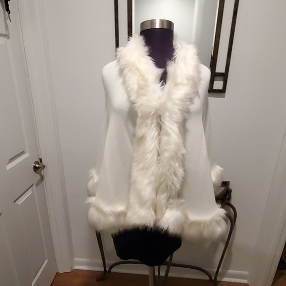 Throw over - Picture 2 of 3